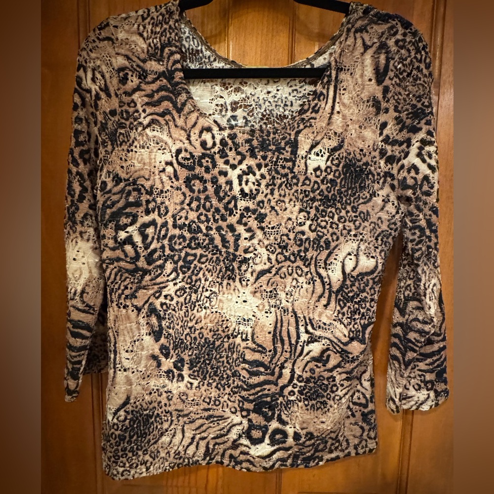 Peck & Peck Black and Tan Fitted 3/4 Sleeve Blouse